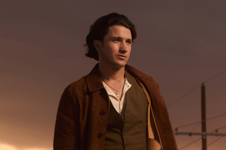 Frontier Touring Australia & New Zealand