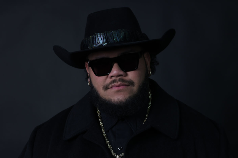 Frontier Touring Australia & New Zealand