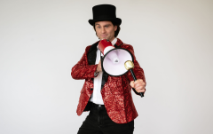 Frontier Touring Australia & New Zealand